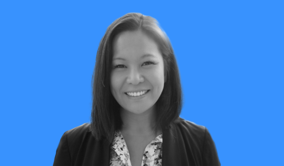 Sasha Zhou headshot